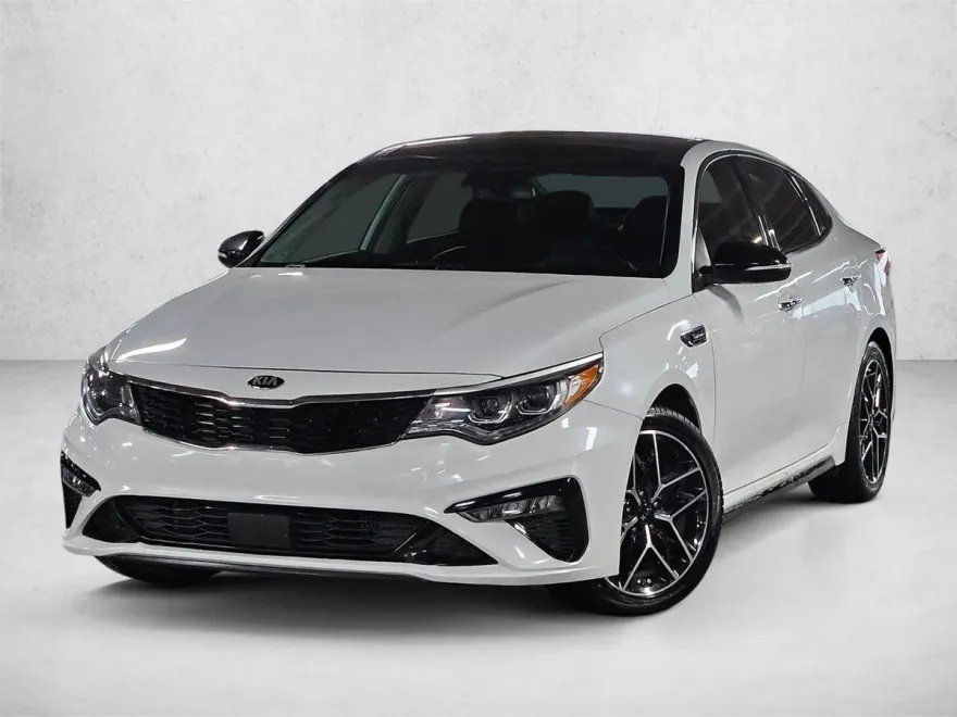2020 Kia Optima SX Turbo photo 1