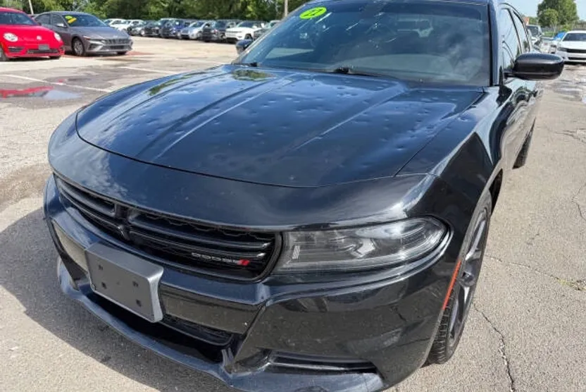 2022 Dodge Charger SXT photo 1