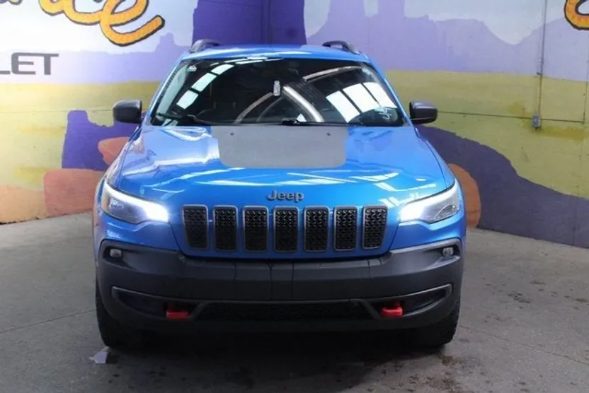 2019 Jeep Cherokee Trailhawk photo 1