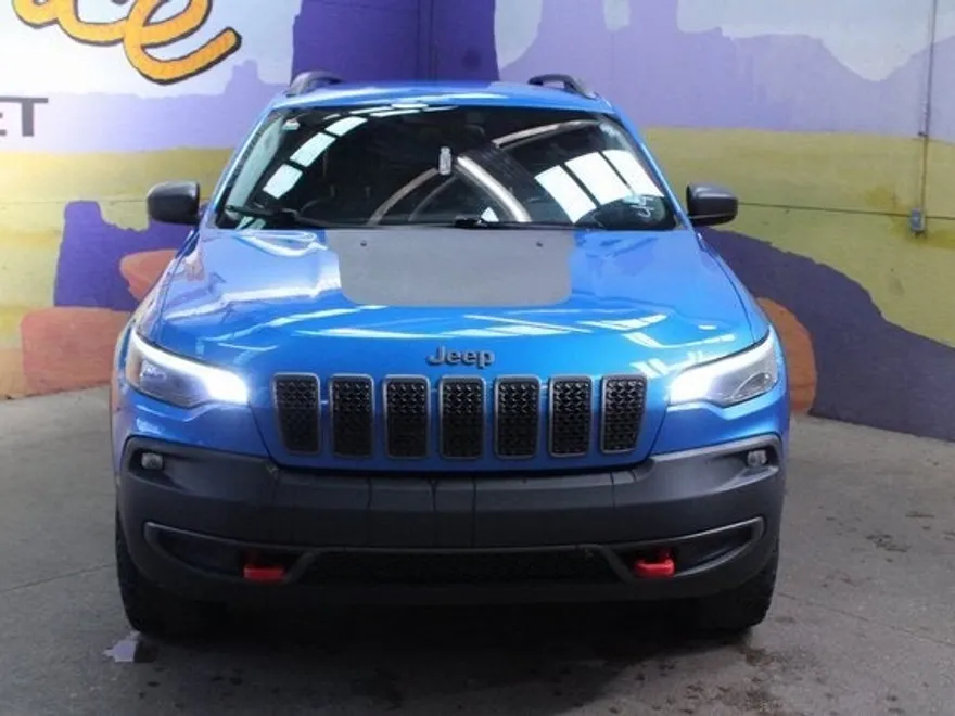 2019 Jeep Cherokee Trailhawk photo 1