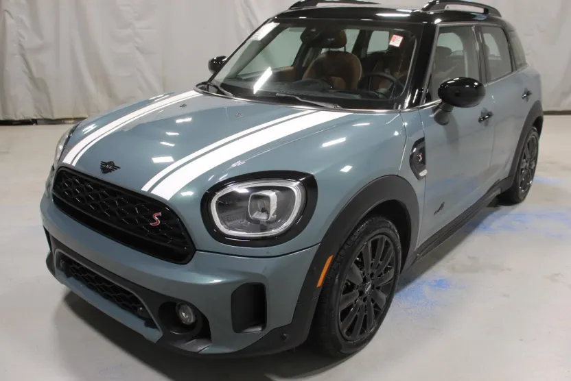 2023 Mini Countryman S ALL4 photo 1