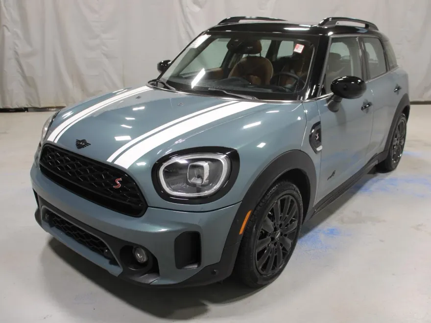 2023 Mini Countryman S ALL4 photo 1