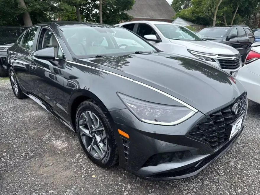 2023 Hyundai Sonata SEL photo 1