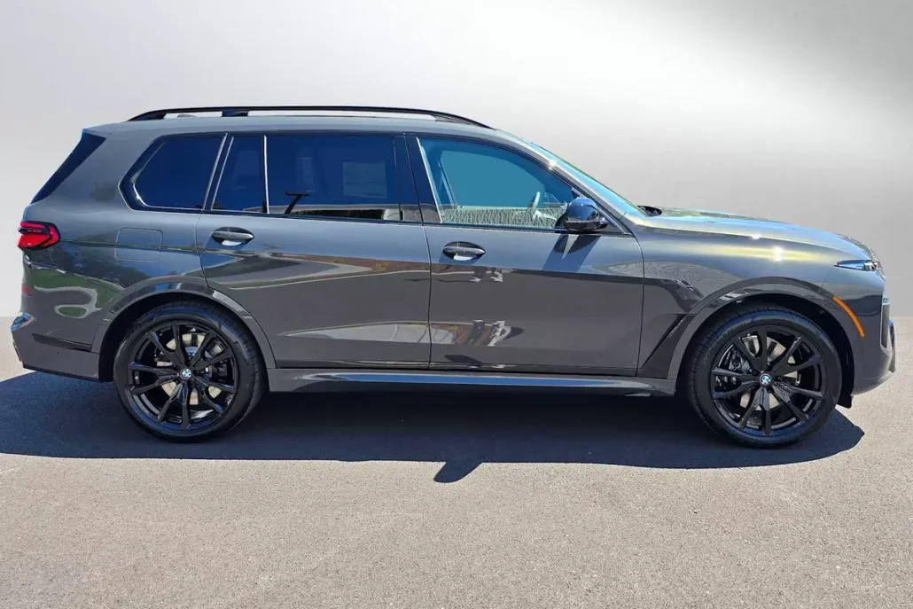 2026 Bmw X7 M60i photo 1