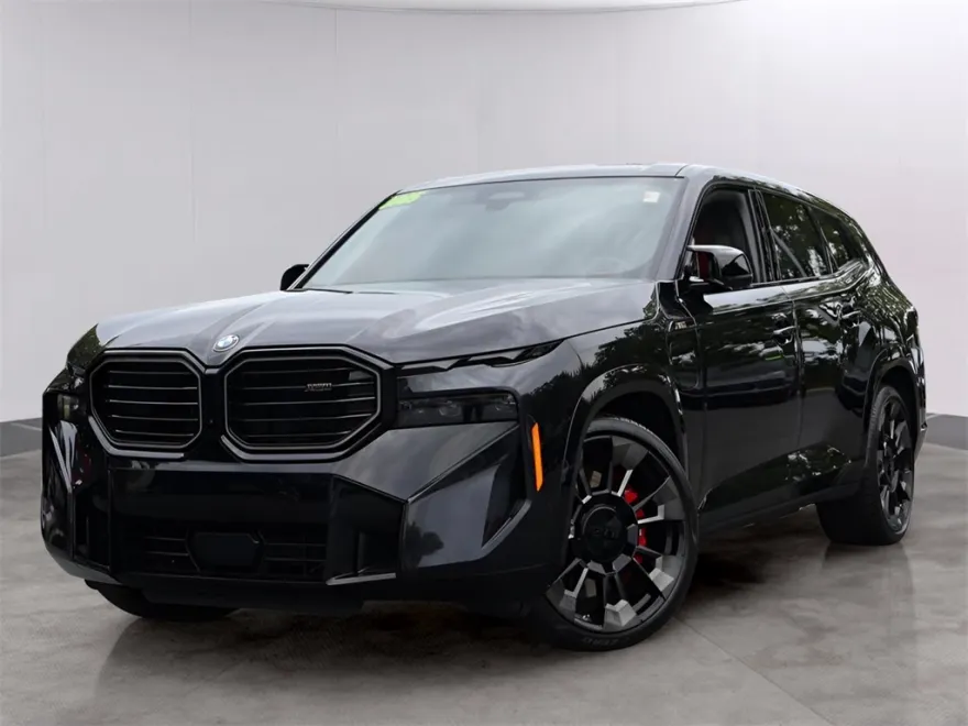 2025 Bmw XM photo 1