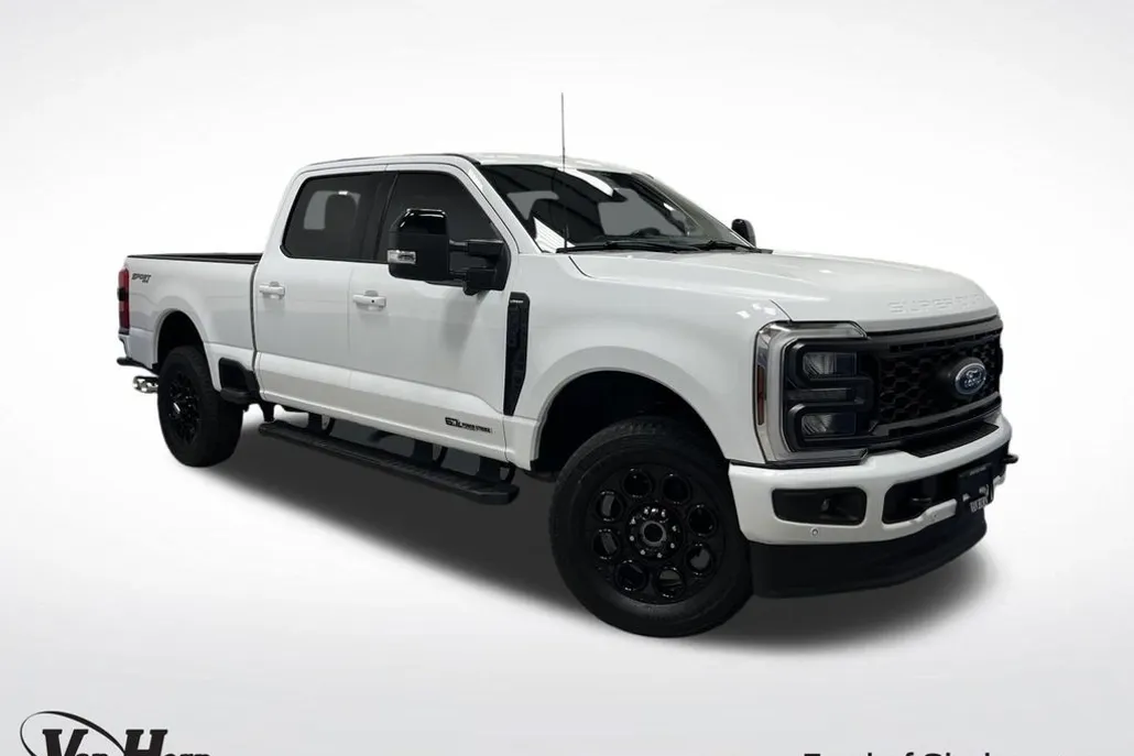 2024 Ford F-250 photo 1