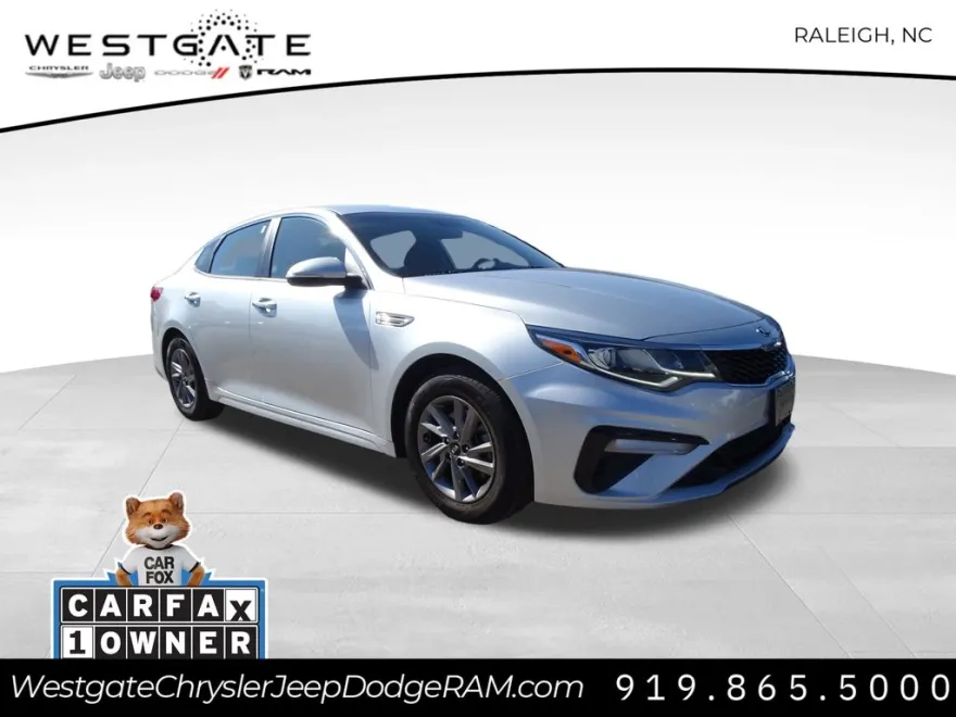 2020 Kia Optima LX photo 1