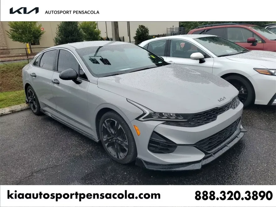 2022 Kia K5 GT-Line photo 1