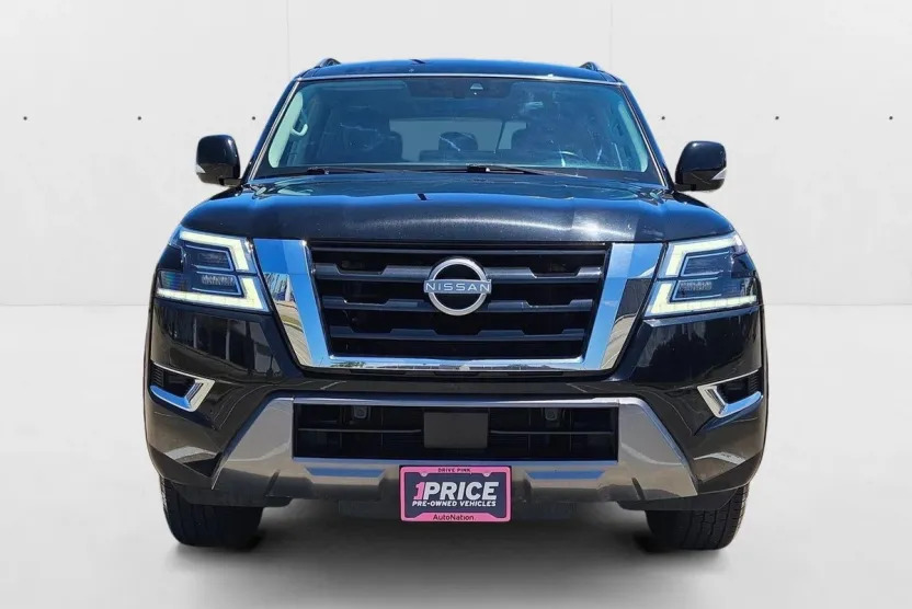 2022 Nissan Armada SV photo 1