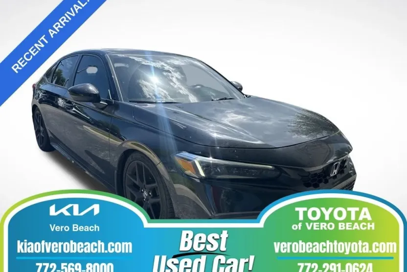2023 Honda Civic Si photo 1