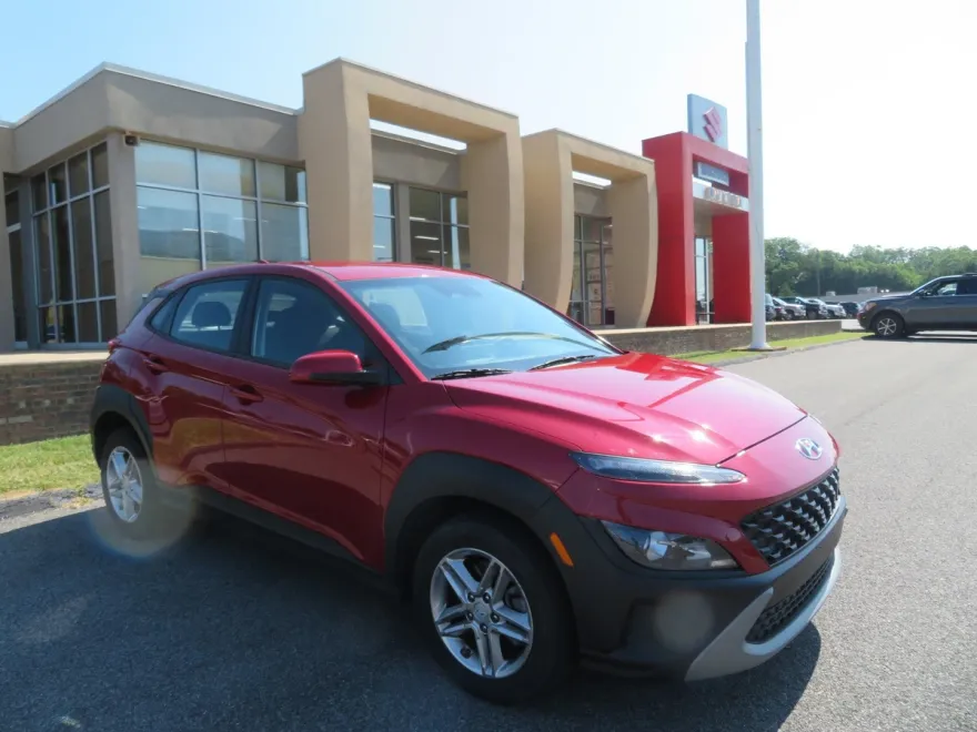 2022 Hyundai Kona SE photo 1