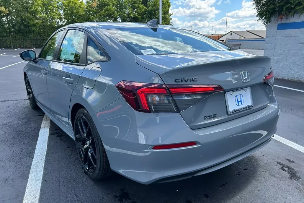 2026 Honda Civic Sport photo 1