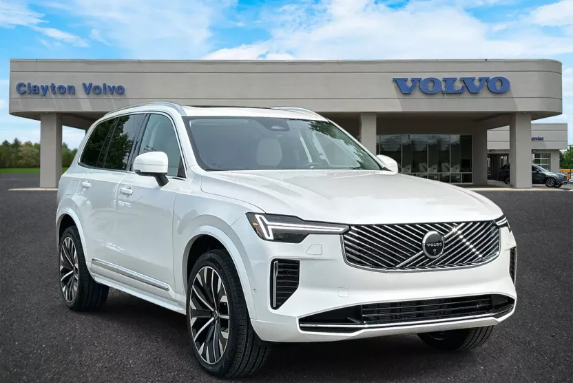 2026 Volvo XC90 AWD photo 1