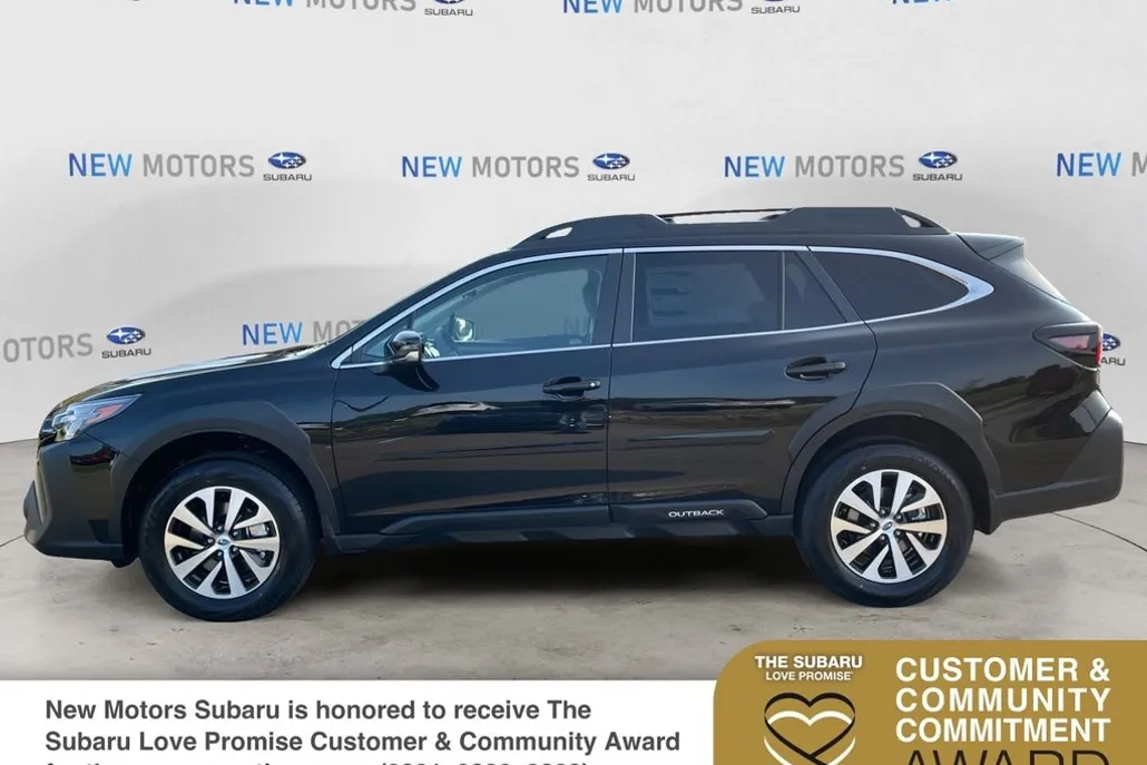 2025 Subaru Outback Premium photo 1