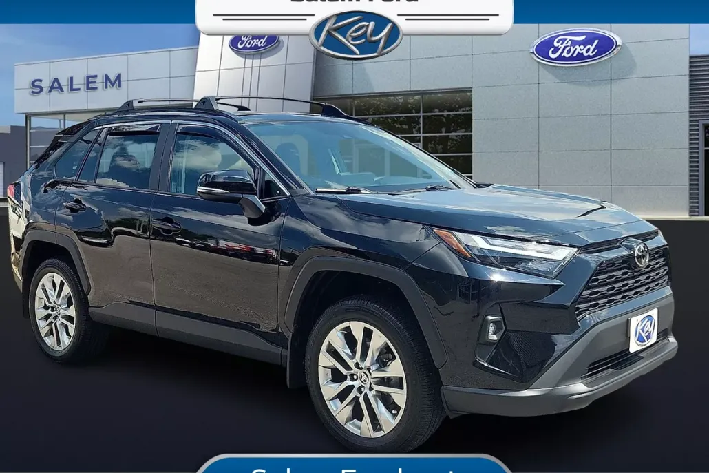 2024 Toyota RAV4 XLE Premium Sport photo 1