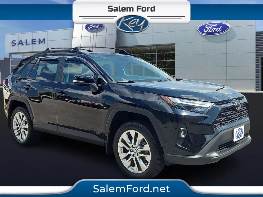 2024 Toyota RAV4 XLE Premium Sport photo 1