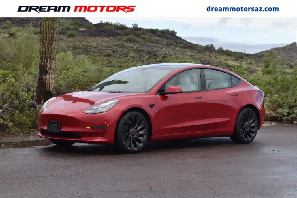 2023 Tesla Model 3 Performance photo 1