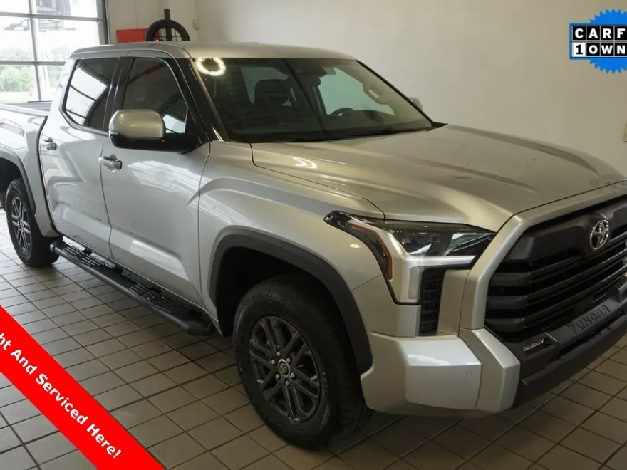 2023 Toyota Tundra SR5 photo 1