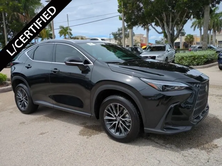 2022 Lexus NX 350 Premium photo 1