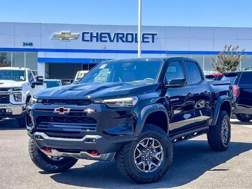 2026 Chevrolet Colorado ZR2 photo 1