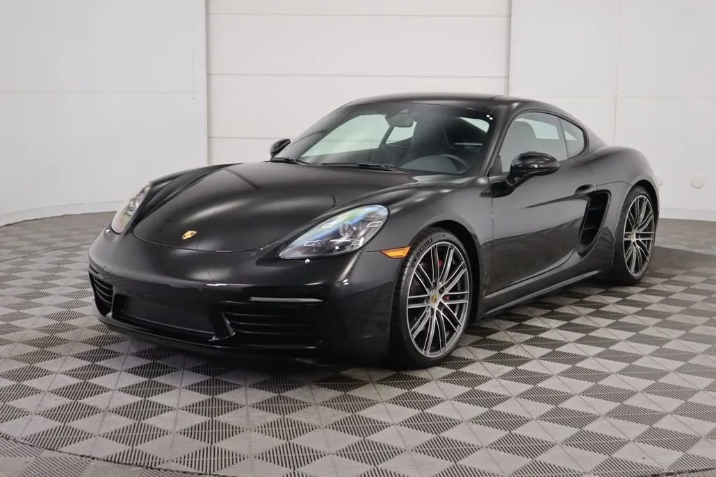 2021 Porsche Cayman Base S photo 1