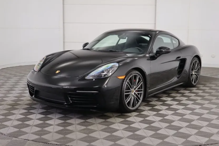 2021 Porsche Cayman Base S photo 1