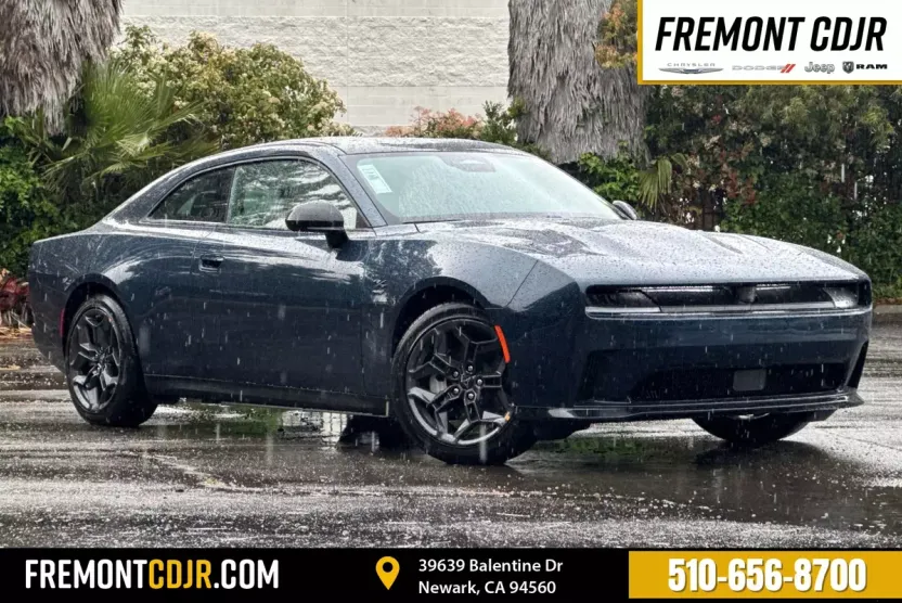 2025 Dodge Charger R/T photo 1