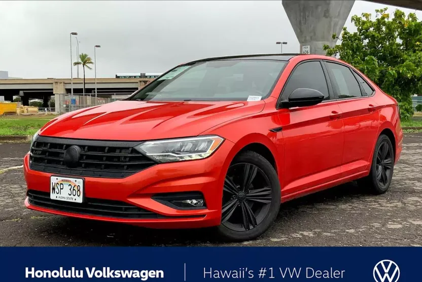 2021 Volkswagen Jetta 1.4T R-Line photo 1