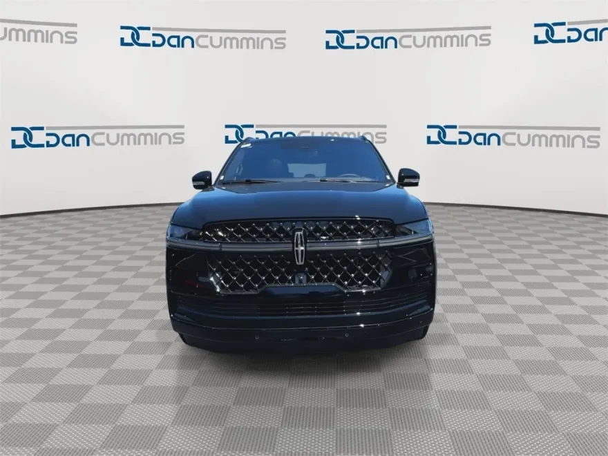 2025 Lincoln Navigator L Reserve photo 1
