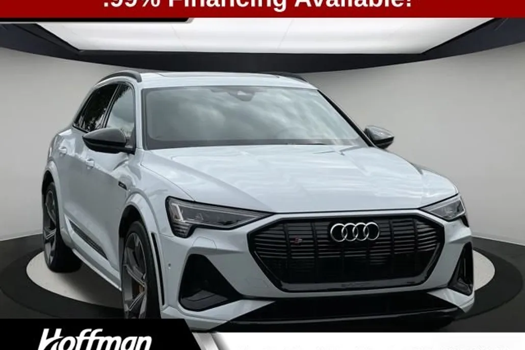 2023 Audi e-tron Prestige photo 1