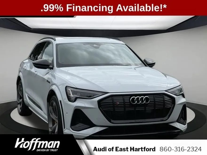 2023 Audi e-tron Prestige photo 1