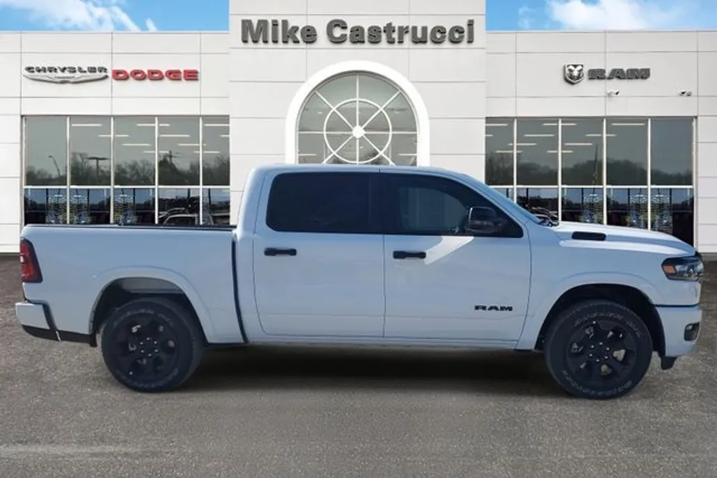 2025 Ram 1500 Big Horn photo 1