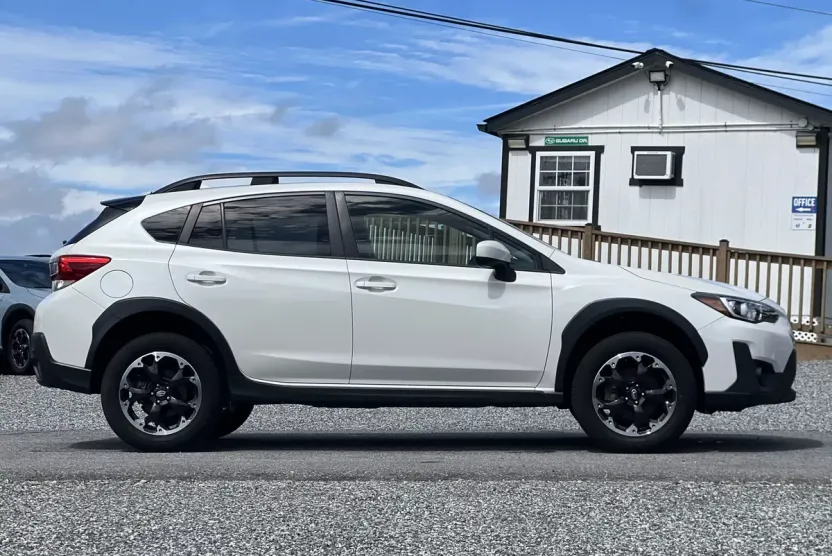 2022 Subaru Crosstrek Premium photo 1