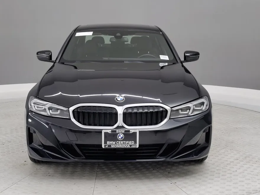 2023 Bmw 330i photo 1