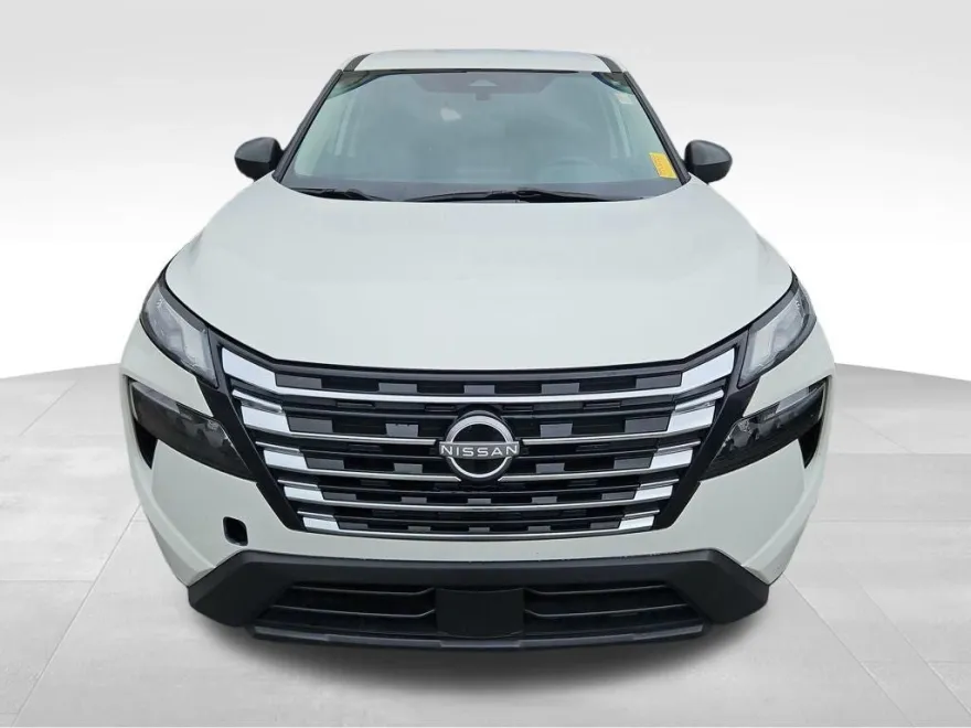 2024 Nissan Rogue S photo 1