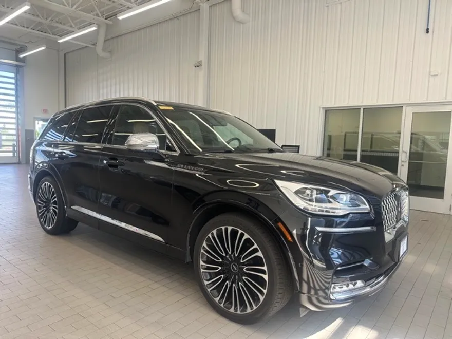 2020 Lincoln Aviator Black Label photo 1