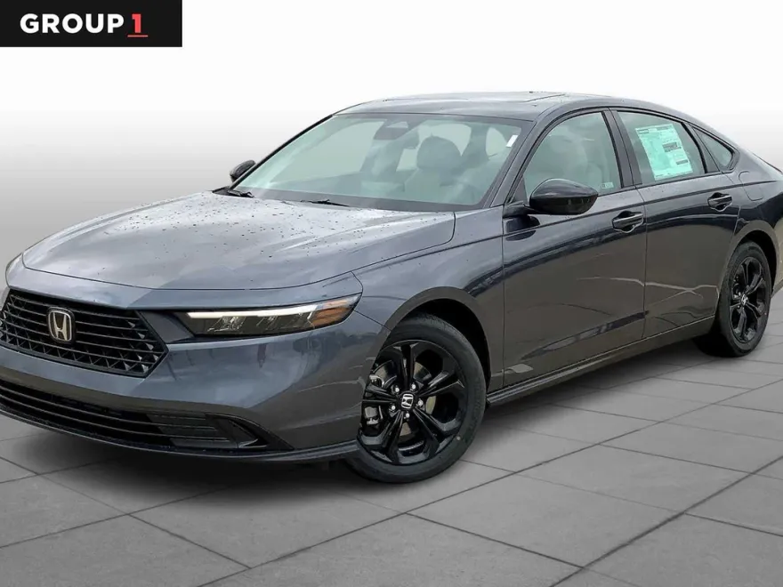2025 Honda Accord SE photo 1