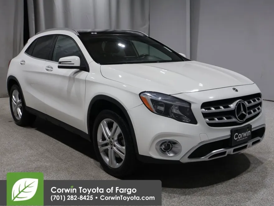 2019 Mercedes Benz GLA 250 photo 1