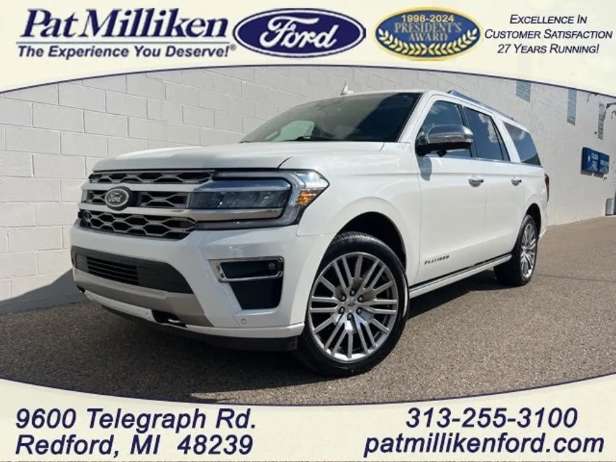 2022 Ford Expedition MAX Platinum photo 1
