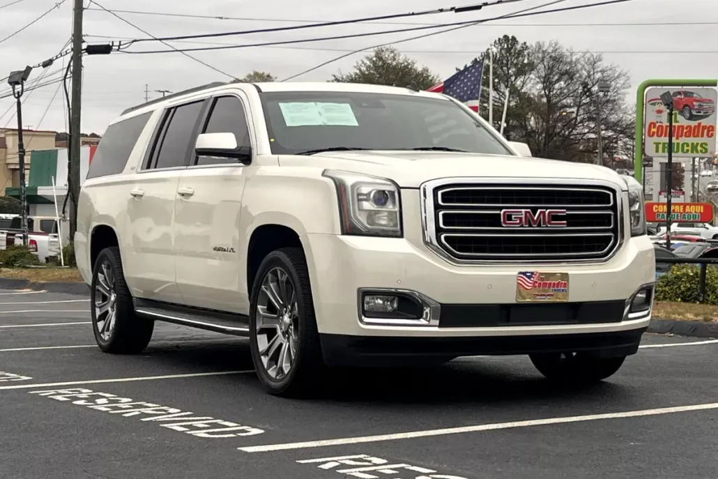 2015 Gmc Yukon XL SLT photo 1