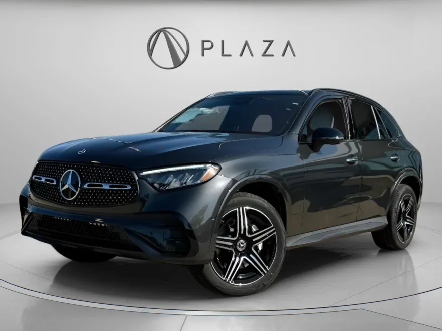 2026 Mercedes Benz GLC 300 4MATIC photo 1