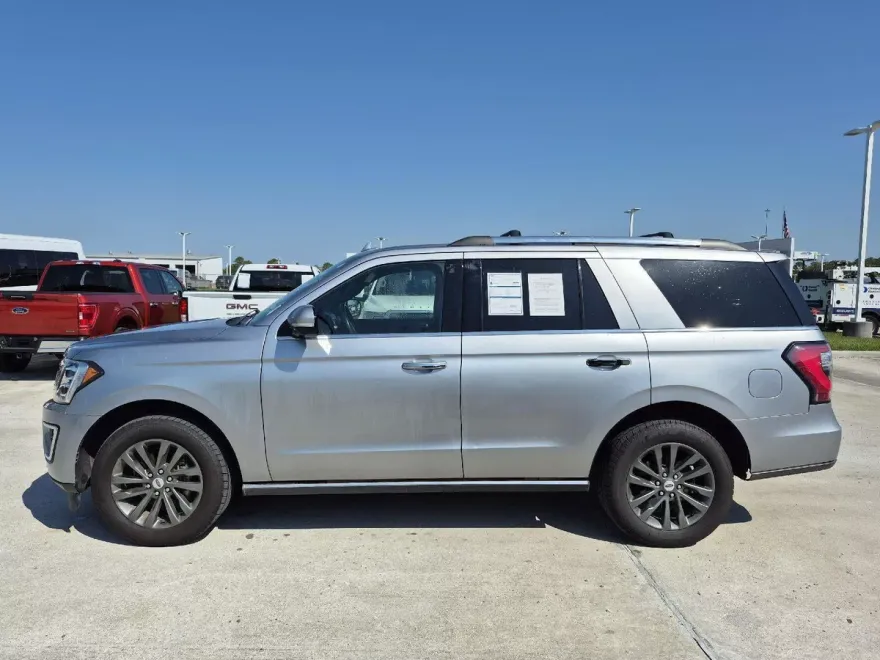 2021 Ford Expedition Limited photo 1