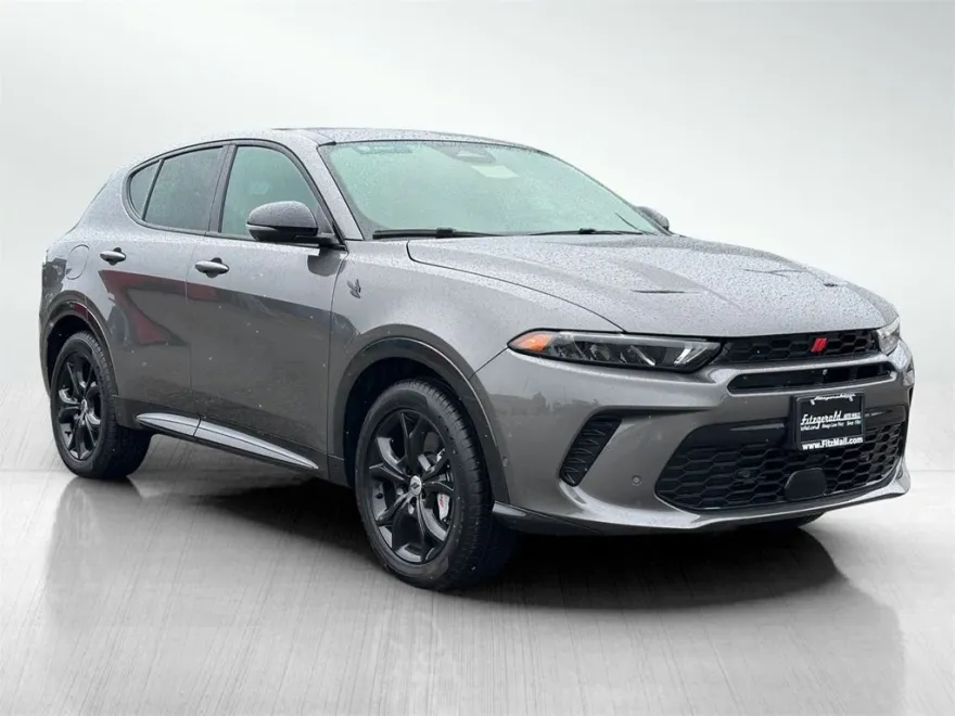 2024 Dodge Hornet R/T Plus photo 1