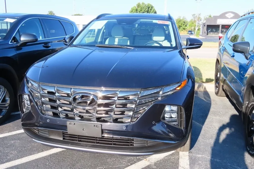 2023 Hyundai Tucson Limited photo 1