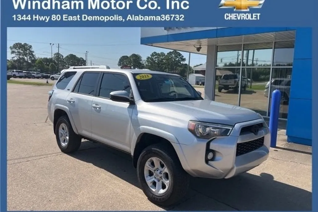 2018 Toyota 4Runner SR5 photo 1