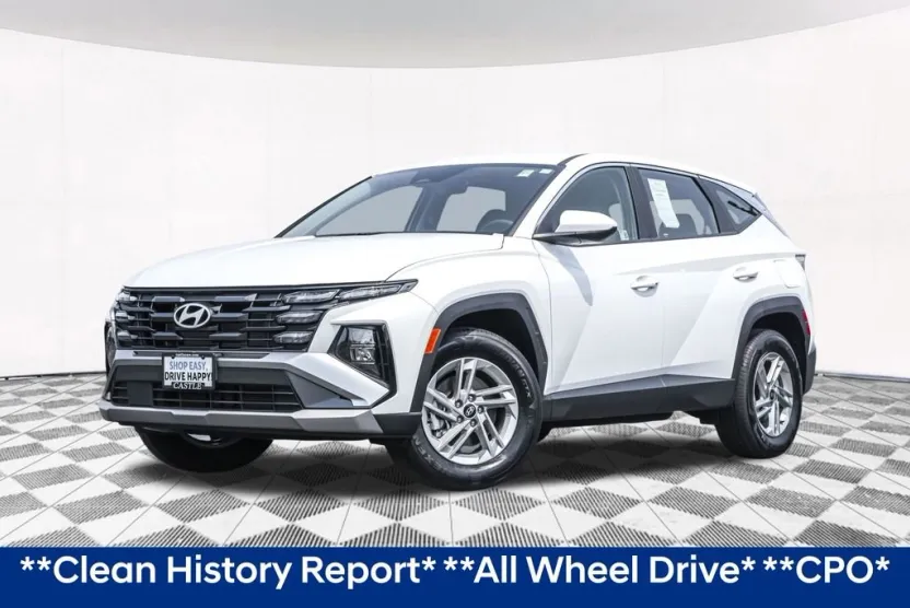 2025 Hyundai Tucson SE photo 1