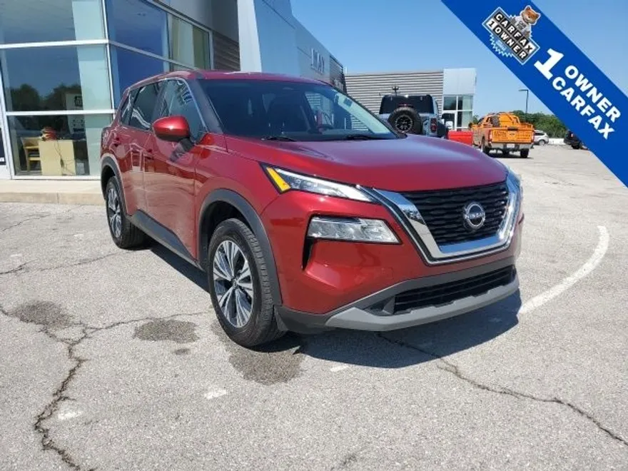 2023 Nissan Rogue SV photo 1