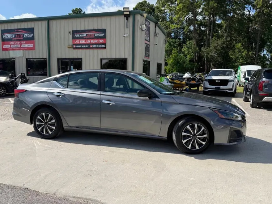 2024 Nissan Altima 2.5 S photo 1