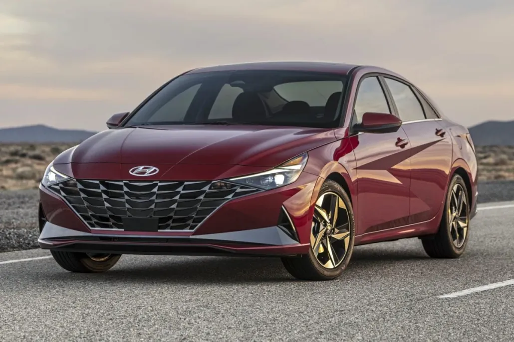 2022 Hyundai Elantra SEL Convenience photo 1