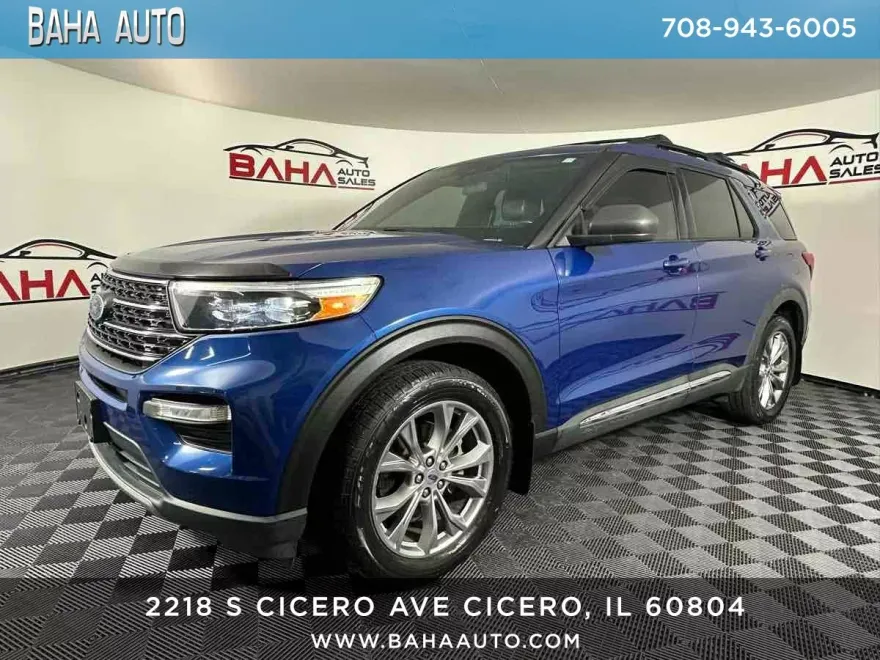 2020 Ford Explorer XLT photo 1